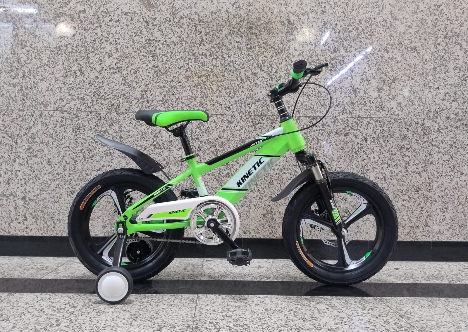 Kinetic KidS bike - Bike rental Dubai